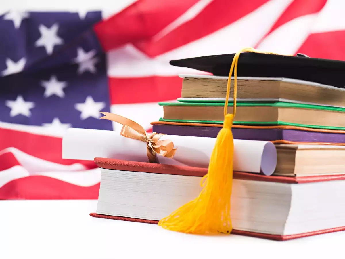 Infographic of applying to study abroad